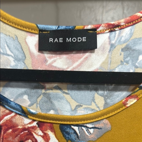 Blue and Pink Floral Sundress with 3/4 Sleeves and Scoop Neck - Picture 2 of 6